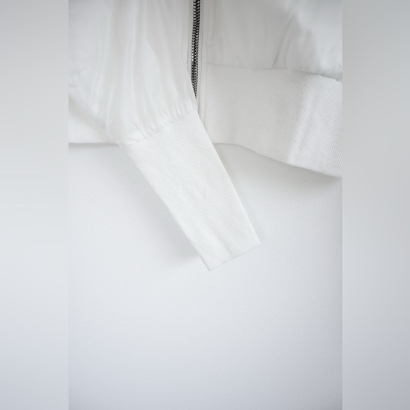 Dance & Marvel Windbreaker NWT - Picture 6 of 6